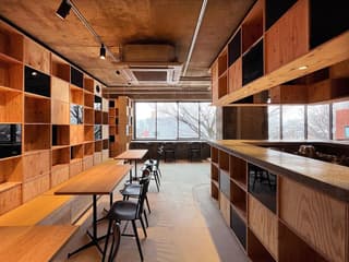 異人池建築図書館喫茶店