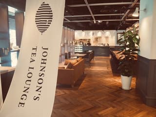 JOHNSON'S TEA LOUNGE ジョンソンズティーラウンジ