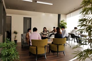 Connected Studio i/HUB