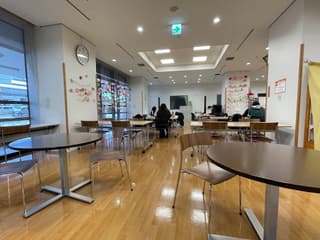 カフェ く・る～む （障害者就労支援カフェ）