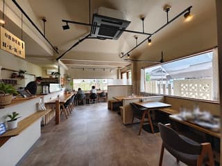 macocco’s life Cafe & Space