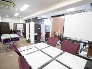 レガーレカフェ栄