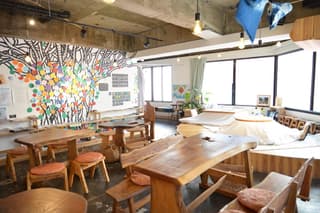 SocialBookCafeハチドリ舎
