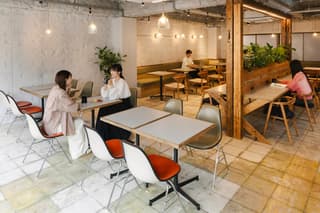 the from 赤坂駅前店