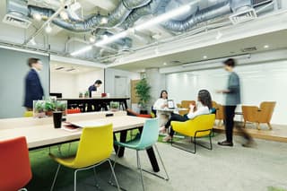 クロスオフィス新宿