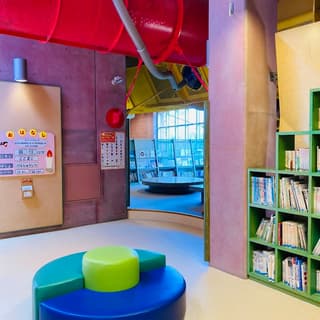 富山県こどもみらい館