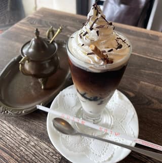 珈琲ぎゃらりーにーちぇ