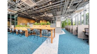 BIZcomfort 豊洲市場前