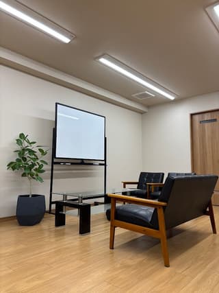 動画編集Factry＋福山校／コワーキングスペース 3C-BASE