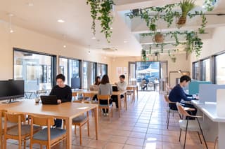 笠間市の会員制コワーキングスペース IROHA