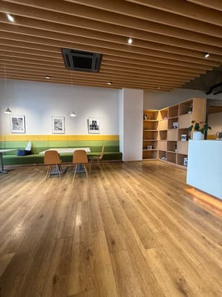 リージャス宮崎橘通ビジネスセンター