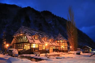 リゾートオフィスエンゼル越後湯沢だんろの家