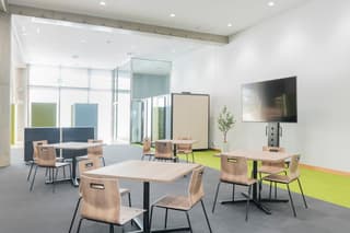 防府市創業・交流センター