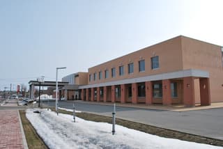 つがる市 生涯学習交流センター 松の館