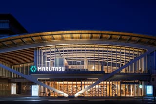 丸亀市市民交流活動センター マルタス