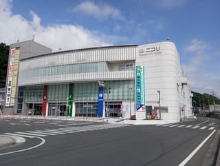 韮崎市民交流センターニコリ