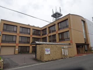 可児市立図書館