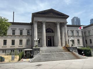 大阪府立中之島図書館