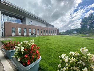 新潟市立白根図書館