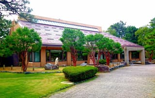 小松市立図書館