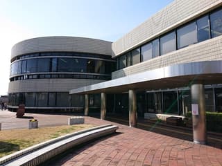 岡山市立中央図書館