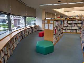 広島市立南区図書館