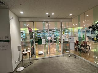徳島市立図書館（はこらいふ図書館）