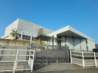 まんのう町立図書館