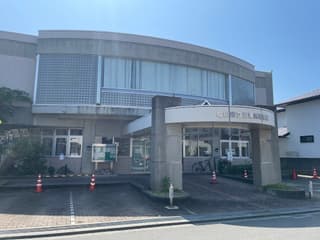 松山市立三津浜図書館
