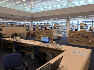 宇和島市立中央図書館