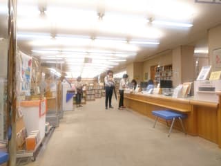 福岡市博多南図書館