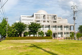 海老名市立中央図書館