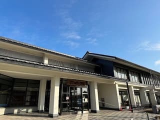 小城市民図書館 小城館
