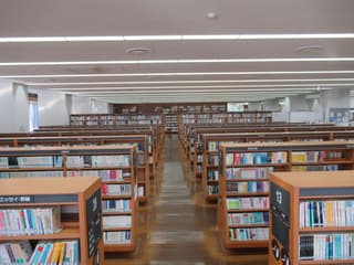 船橋市北図書館