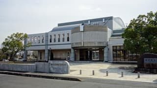 笠間市立 友部図書館
