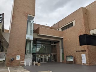 アサカ理研郡山中央図書館