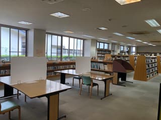 マルコーホーム河北コミュニティセンター図書室