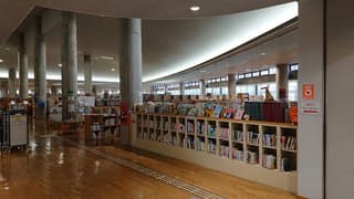 ツインプラザ 図書館