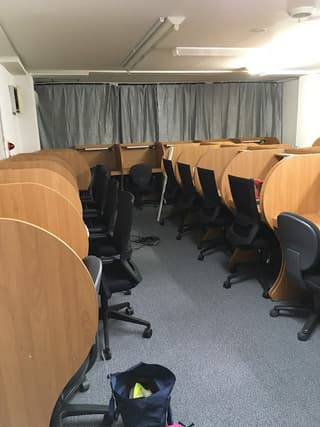 千葉駅有料自習室yaneura365千葉県庁店