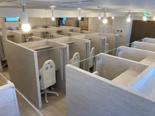 静かな個室型自習室