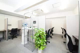 おとな自習室＜自習室しんおおさか(西中島南方店)＞