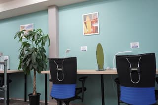 【徳島】自習室Desk and Chair 蔵本店