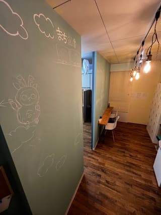 会員制自習室 まち図書カフェ 西広島駅前room