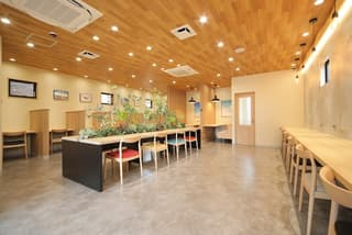 MOKU...パーソナル空間「みんなの自習室」