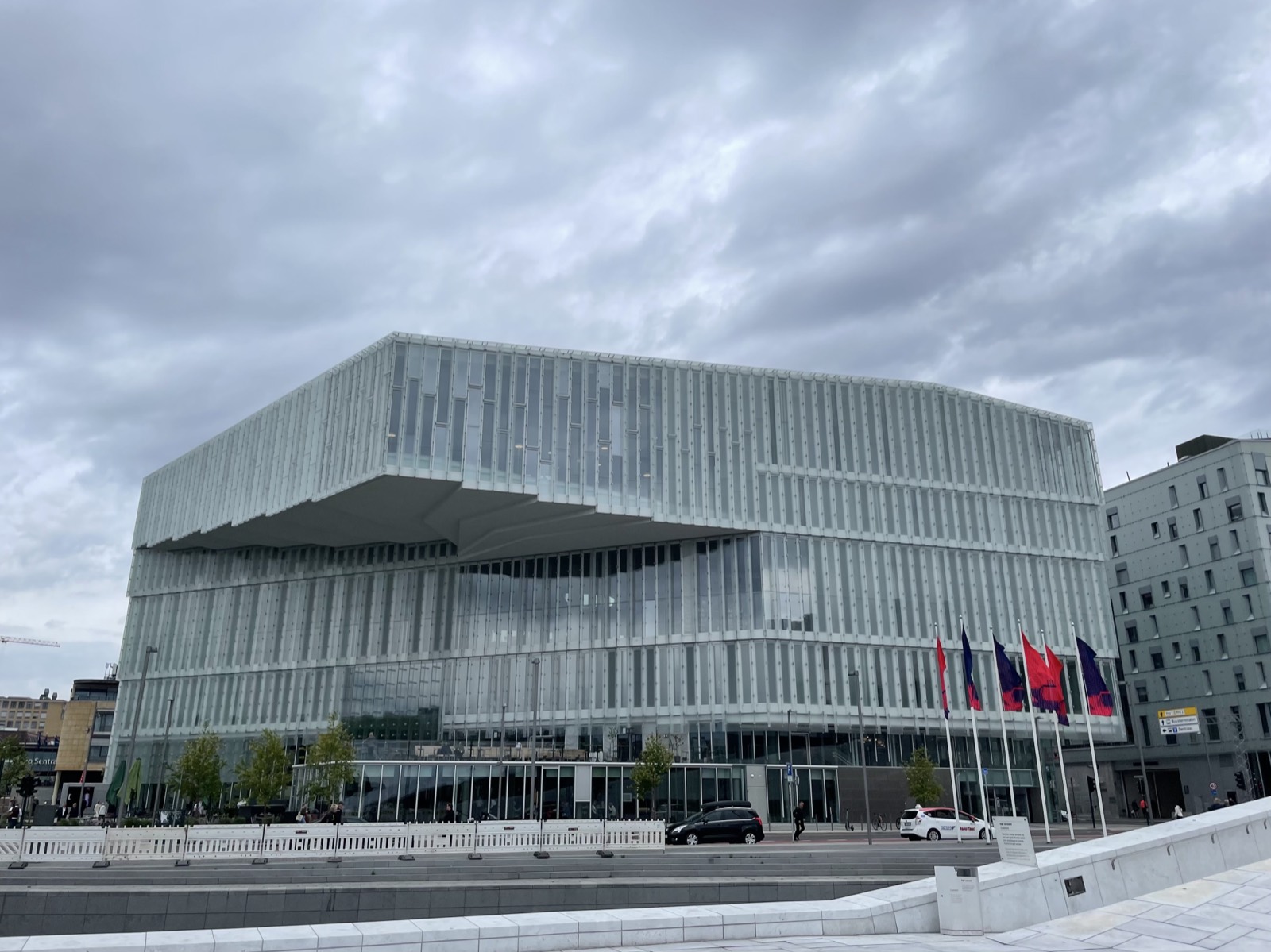 Deichman Bjørvika（オスロ中央図書館）（ノルウェー・オスロ）の図書館の写真
