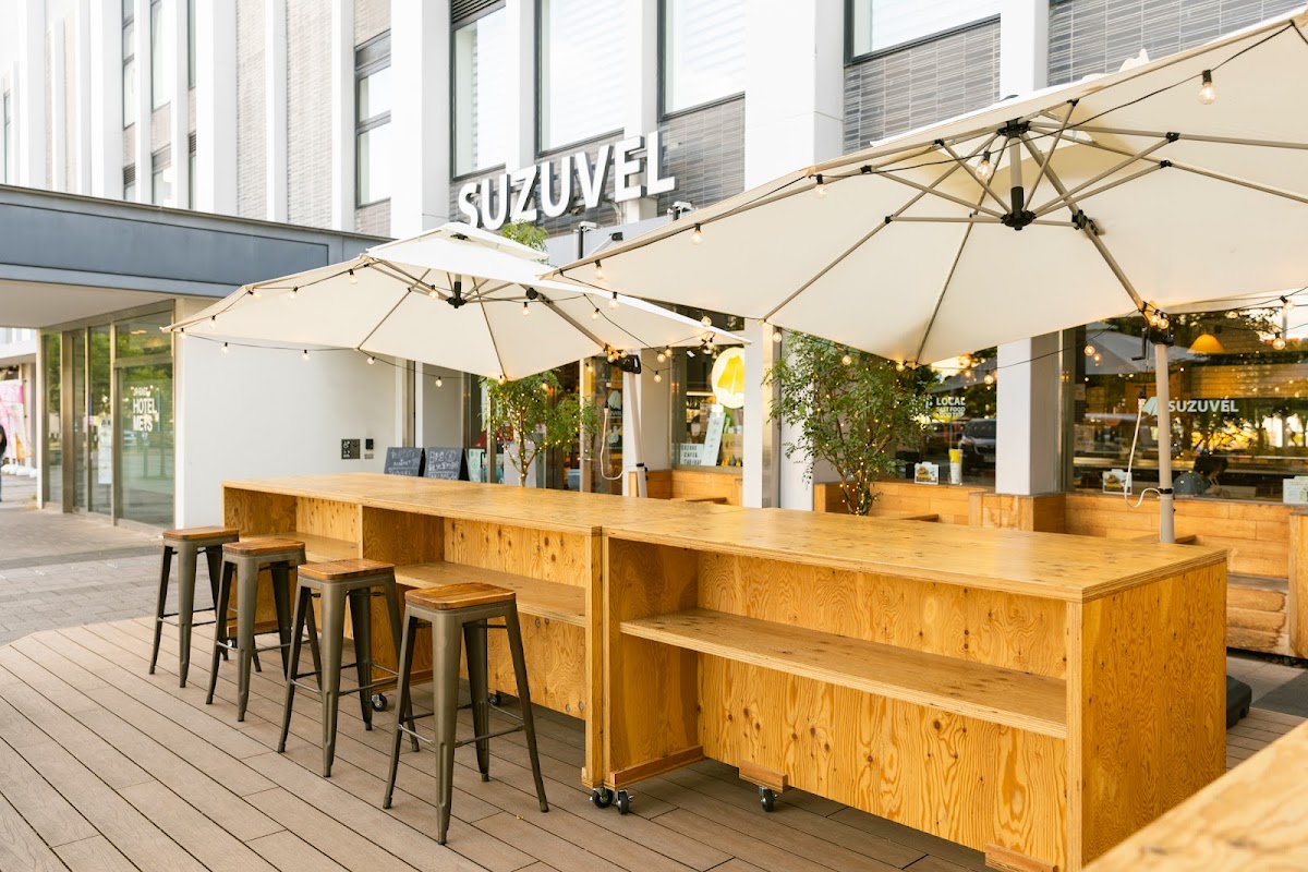 TABI BAR & CAFE SUZUVEL