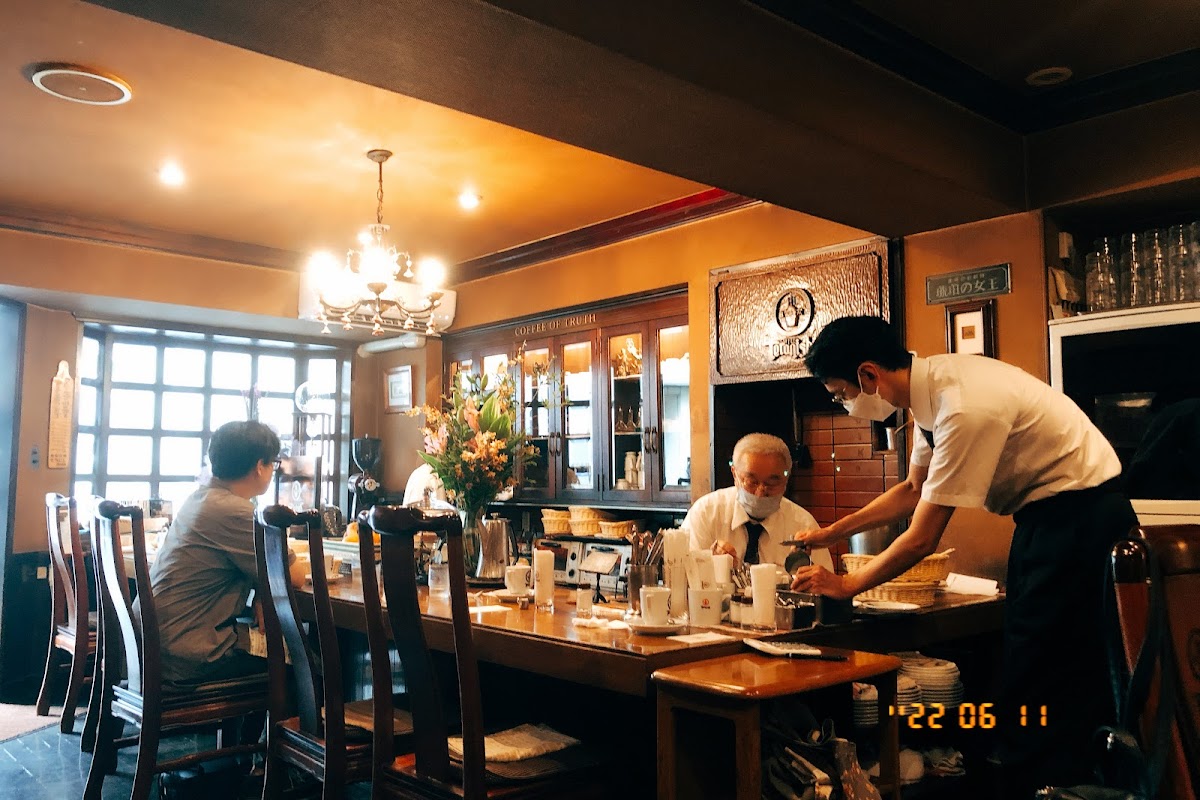 てらにし珈琲店 本店