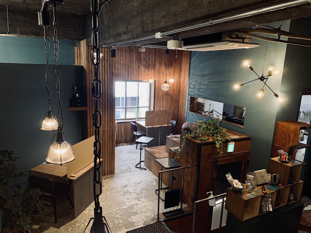 Attic cafe(アティックカフェ)