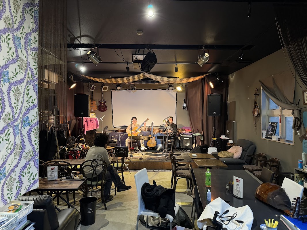 Cafe de DADA