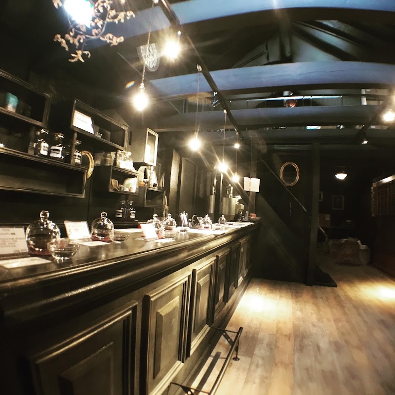 CAFE THE GROVE カフェ ザ グローブ